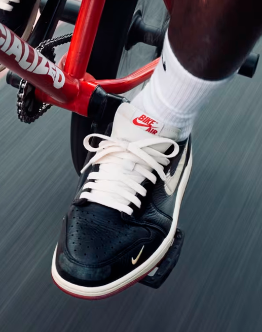 AIR JORDAN 1 LOW RETRO OG NITRO