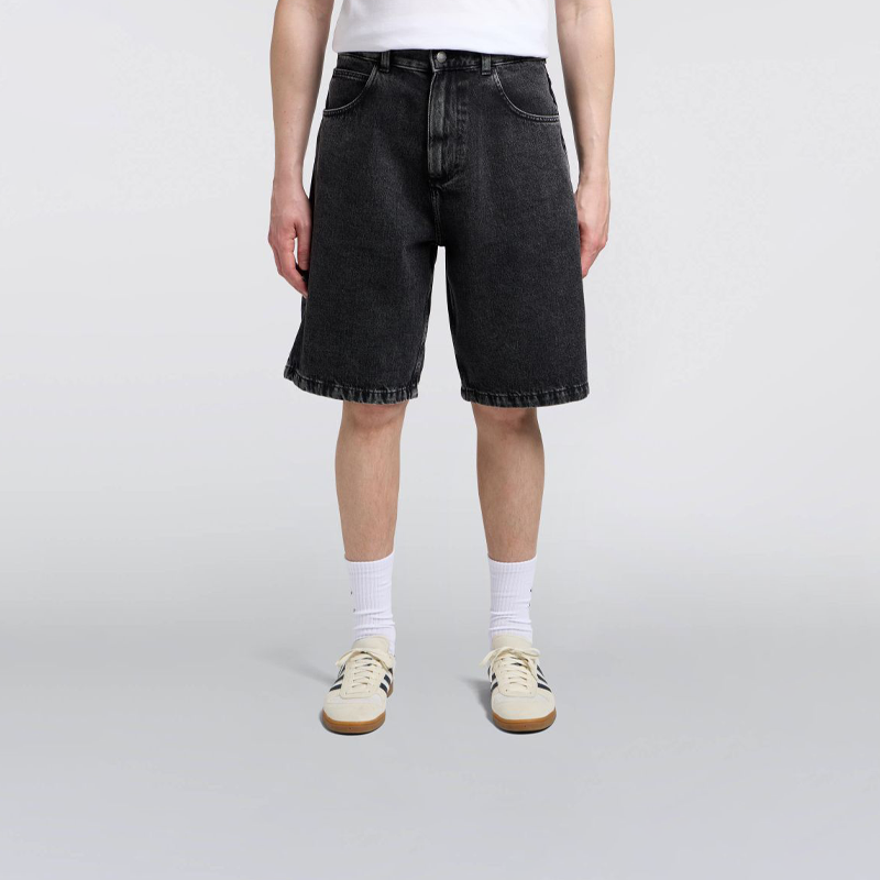 Worker Short Black Matt