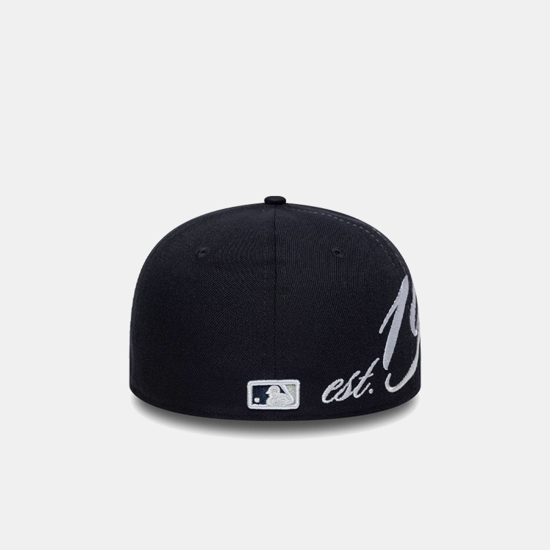 New York Yankees MLB Est Script Navy Low Profile 59FIFTY Fitted Cap