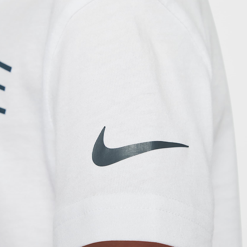 Swoosh T-Shirt (B)
