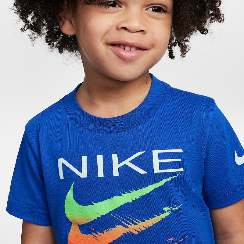 Swoosh T-Shirt (B)