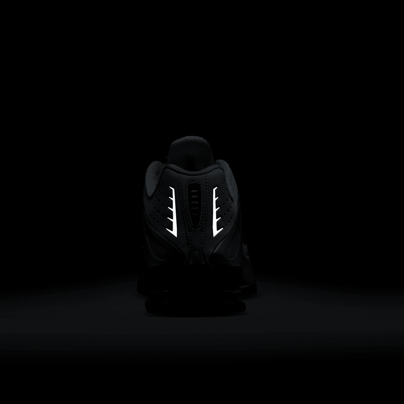 Shox R4 (W)