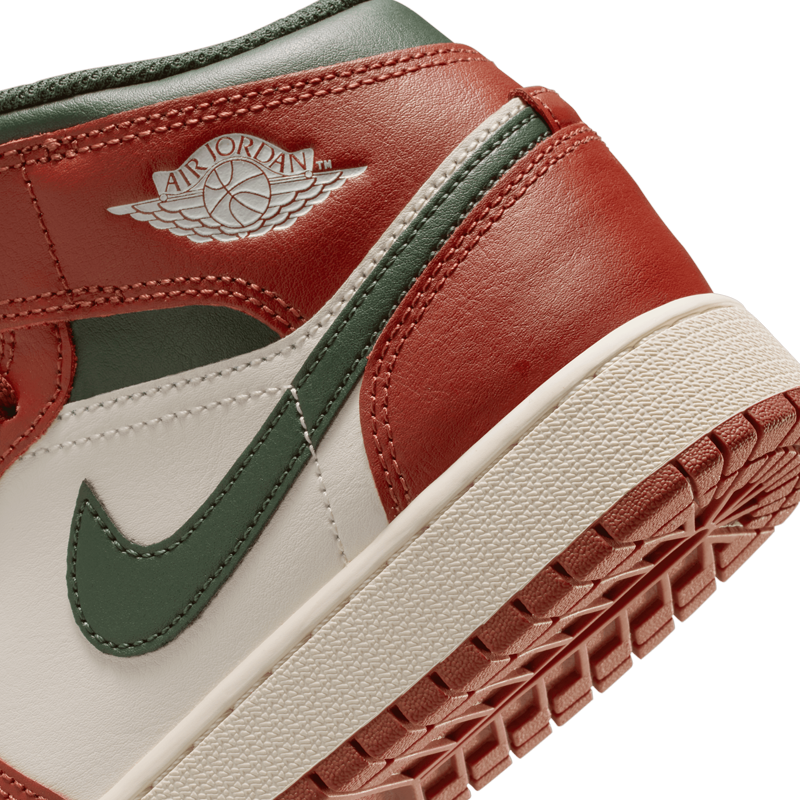 Air Jordan 1 Mid (GS)