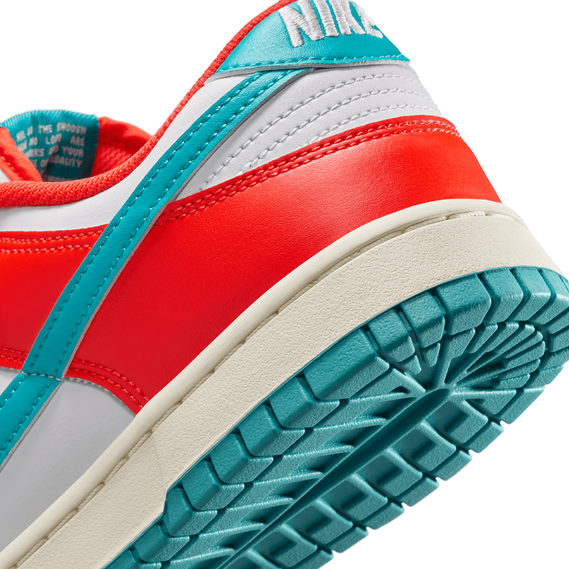 Dunk Low Retro