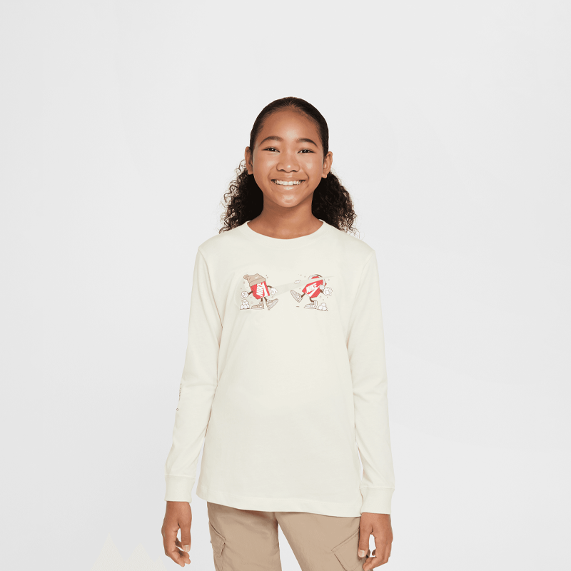 Boxy Longsleeve T-Shirt (B)