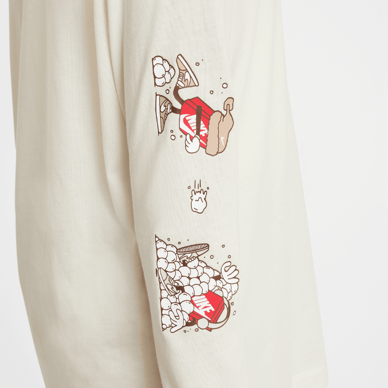 Boxy Longsleeve T-Shirt (B)