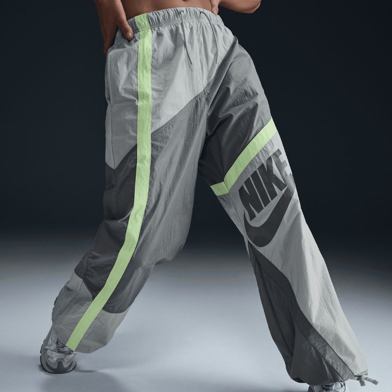 Street Woven Pant
