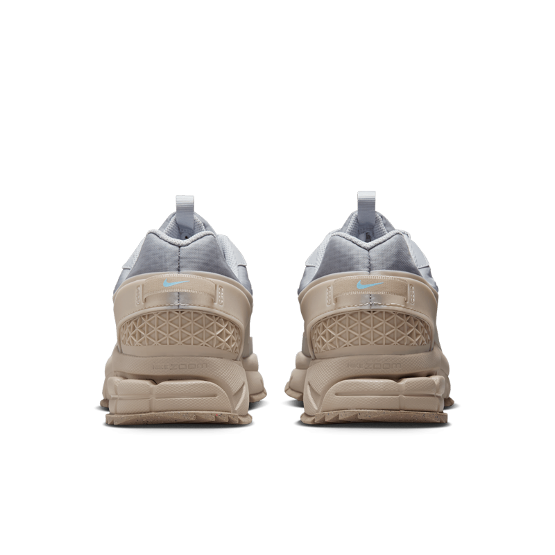 Zoom Vomero Roam