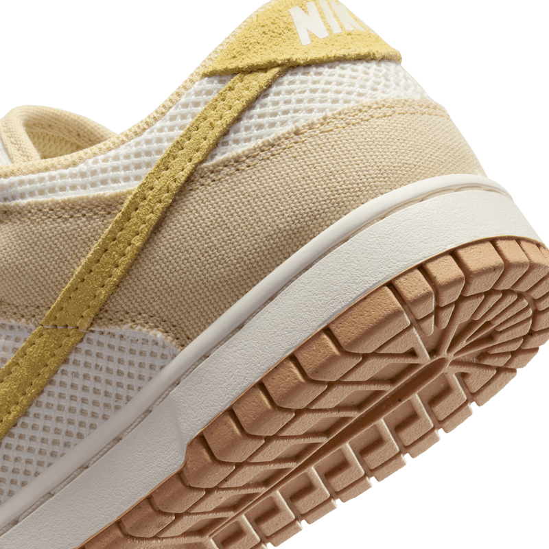 Dunk Low NN SE (W)