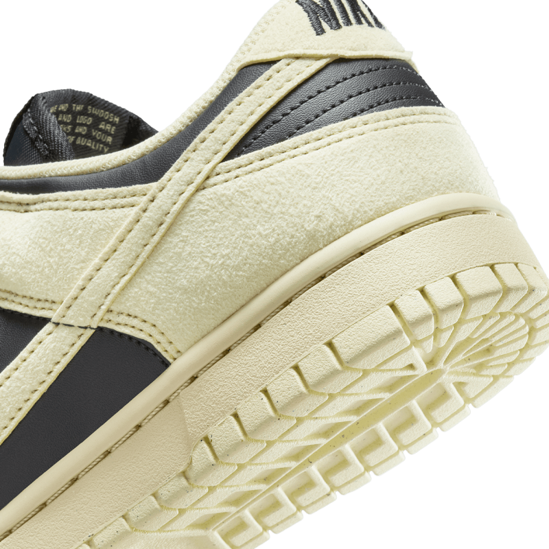 Dunk Low (W)