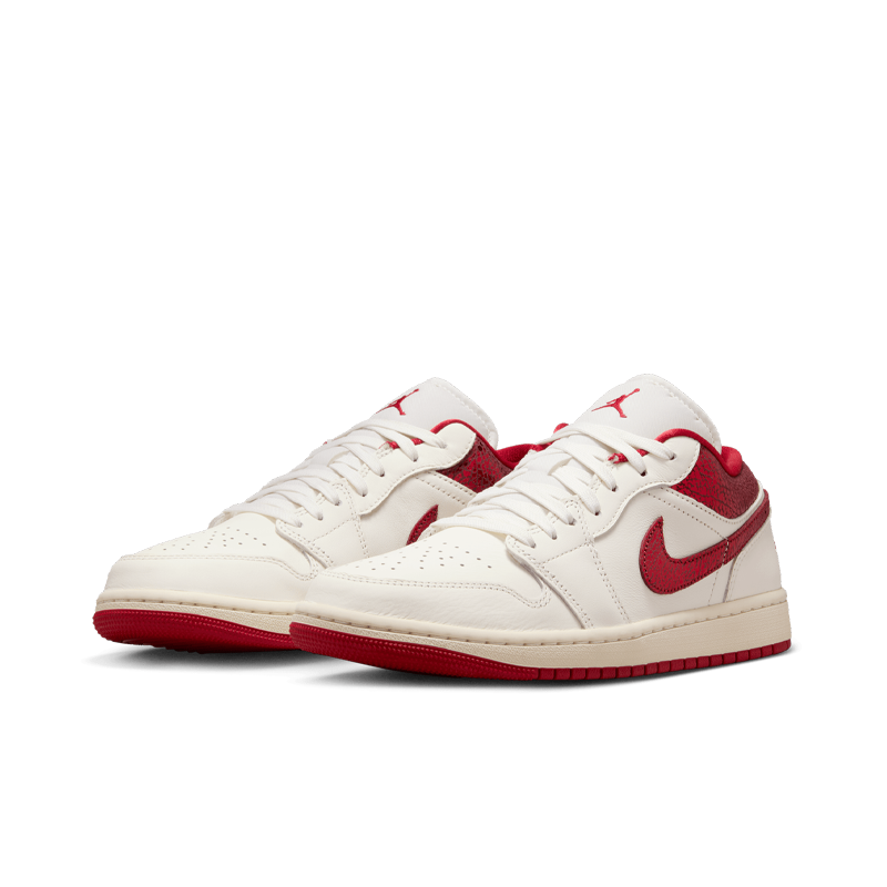 Air Jordan 1 Low SE (W)