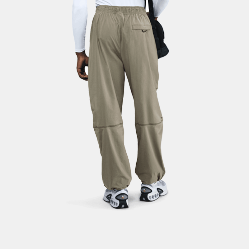 Tech Woven Pant