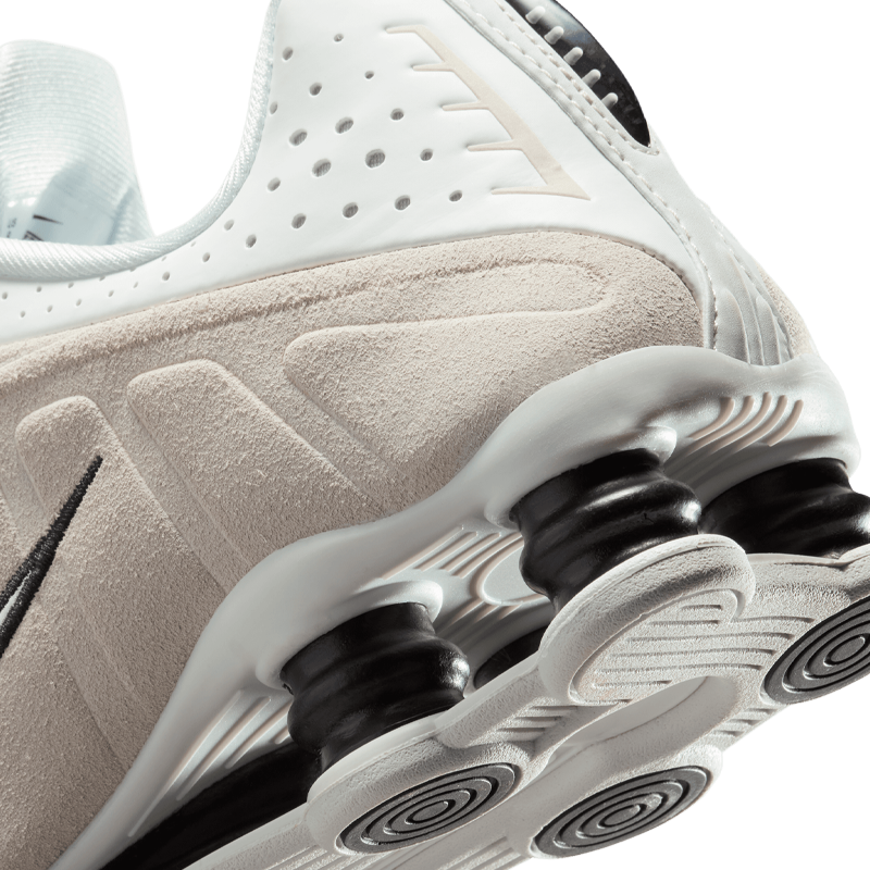 Shox R4 (W)