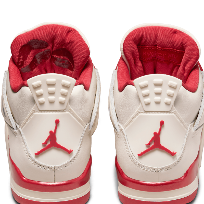 Air Jordan 4 Retro (W)