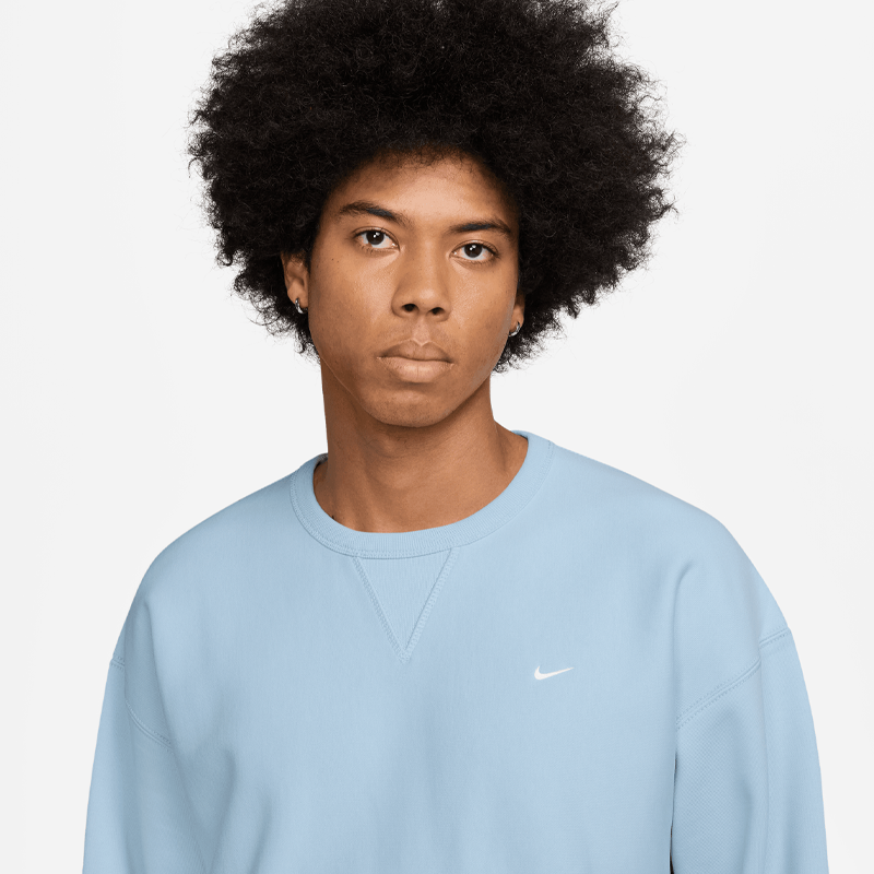 Solo Swoosh Crew