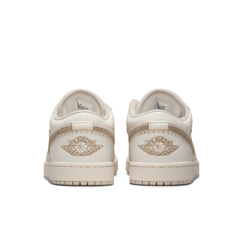 Air Jordan 1 Low SE (W)