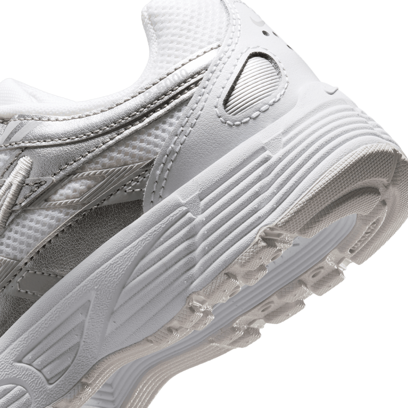 NIKE P-6000 GS