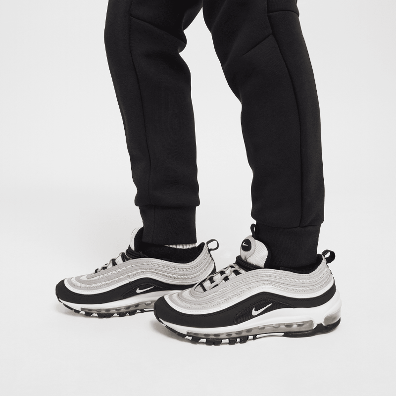Tech Fleece Jogger (B)