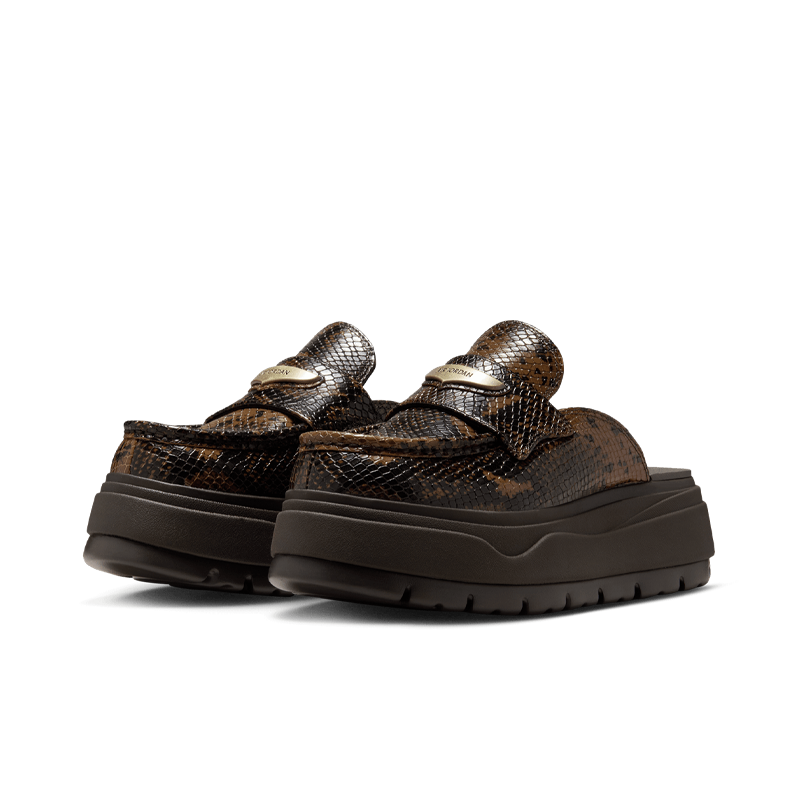 Air Jordan Mule SE (W)