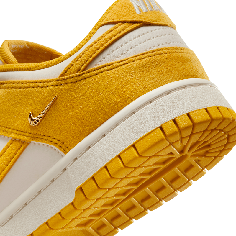 Dunk Low (W)