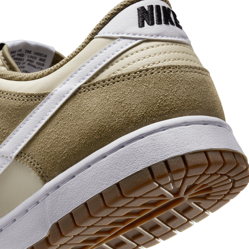 Dunk Low Retro SE