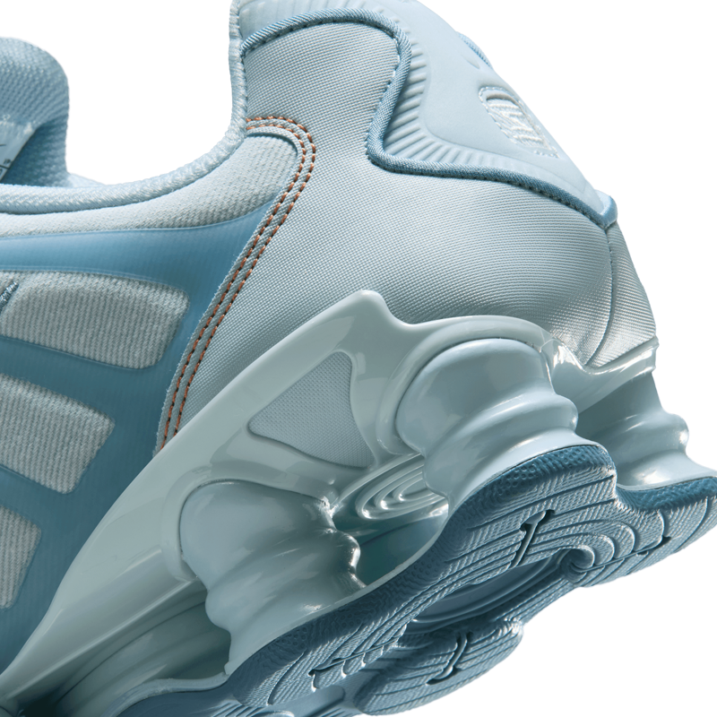 NIKE SHOX TL