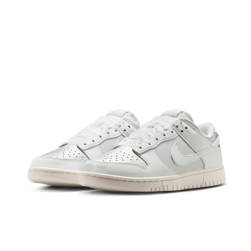 Dunk Low NN (W)