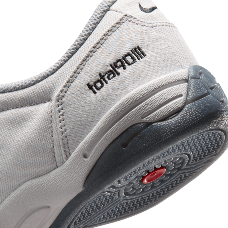 NIKE TOTAL 90 PRM