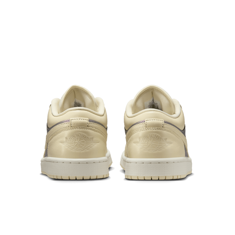 Air Jordan 1 Low SE (W)