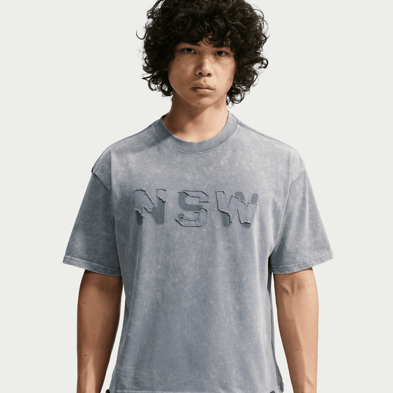 NIKE M NSW TEE LSE OC DISTRESSED