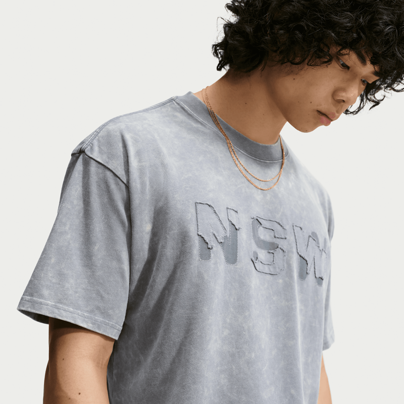 NIKE M NSW TEE LSE OC DISTRESSED