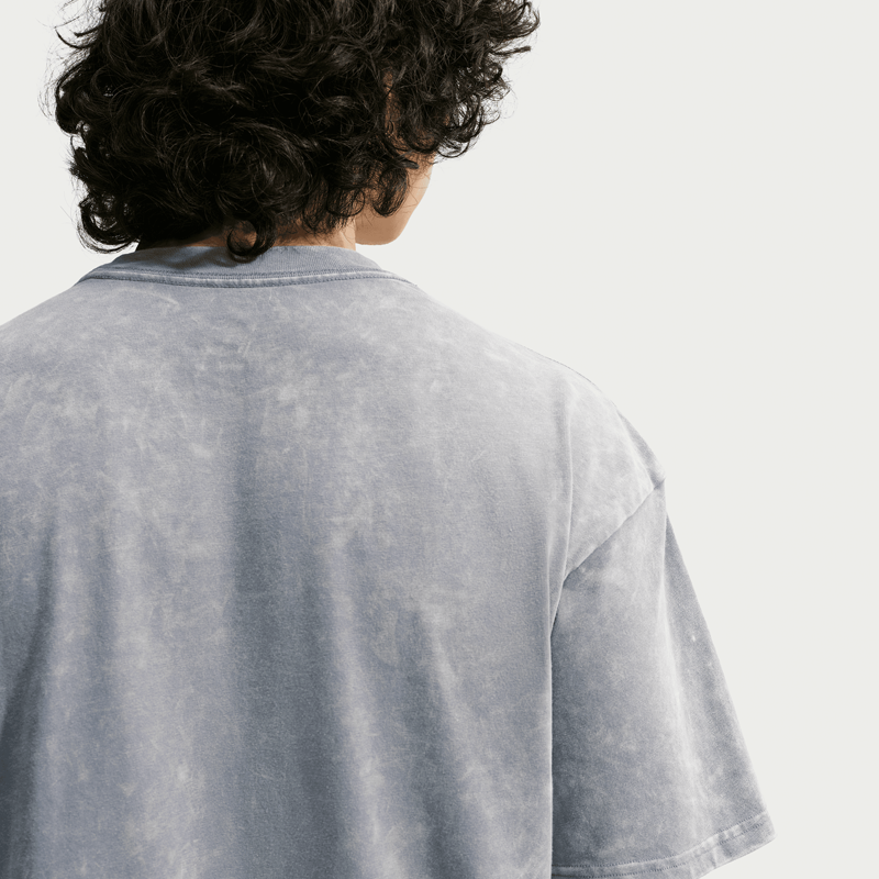 NIKE M NSW TEE LSE OC DISTRESSED