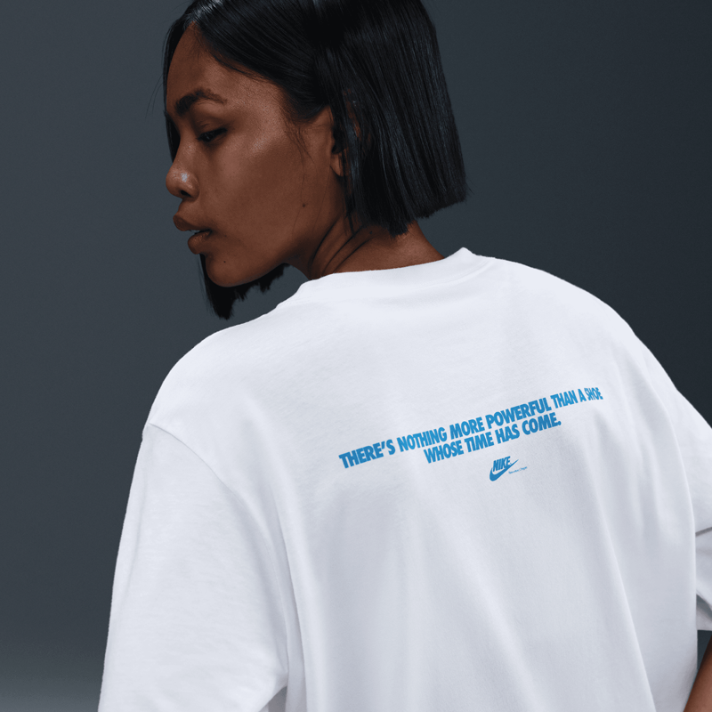 LD1000 Photo T-Shirt