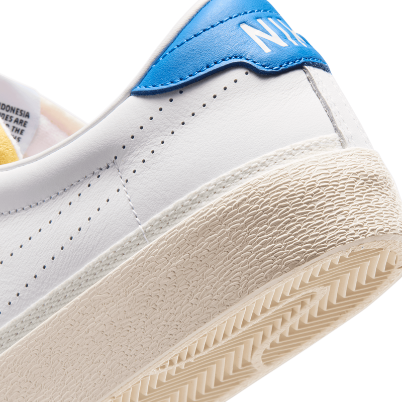 NIKE TENNIS CLASSIC AC