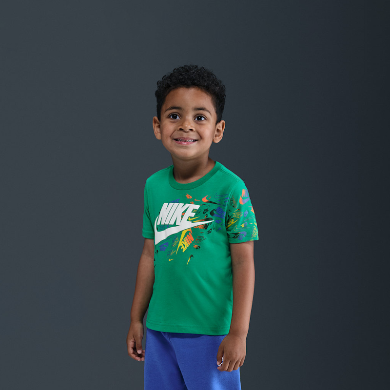 Club Revealed T-Shirt (B)