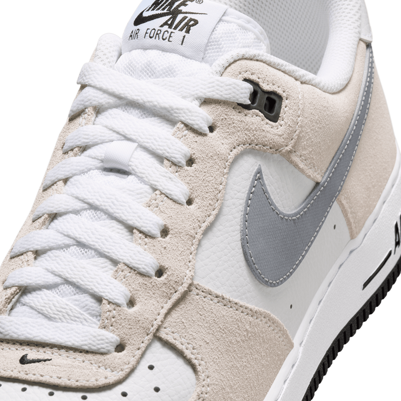 NIKE AIR FORCE 1 '07 LV8