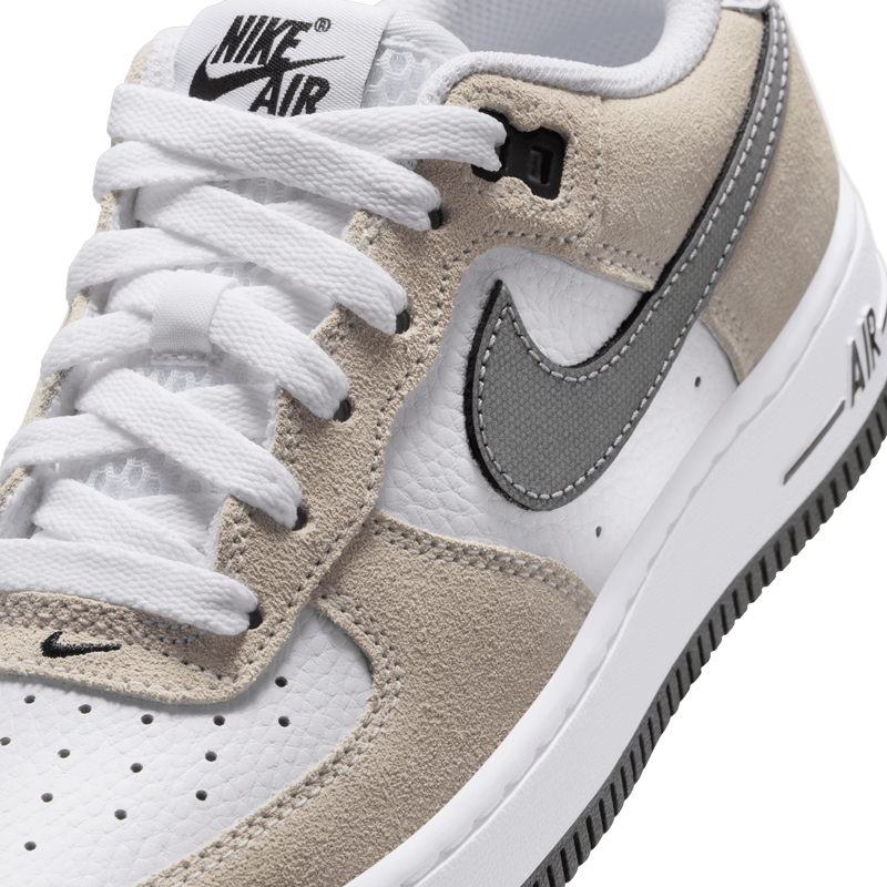 NIKE AIR FORCE 1 LV8 (GS)