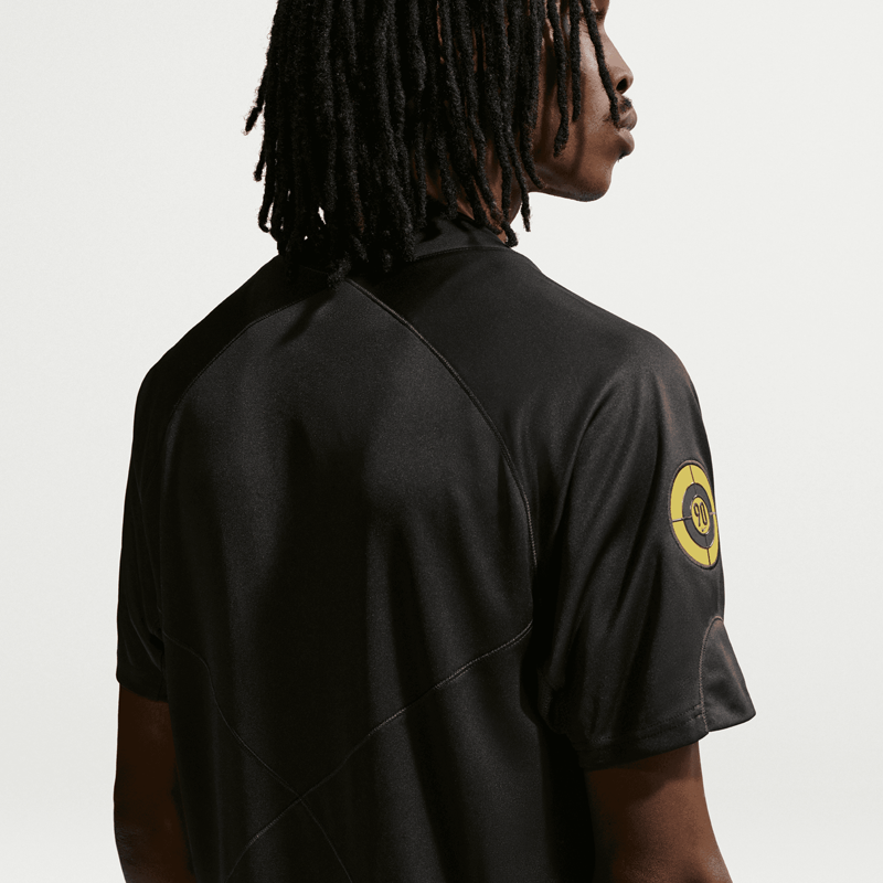 NIKE FAMILY REUNION SS TOP