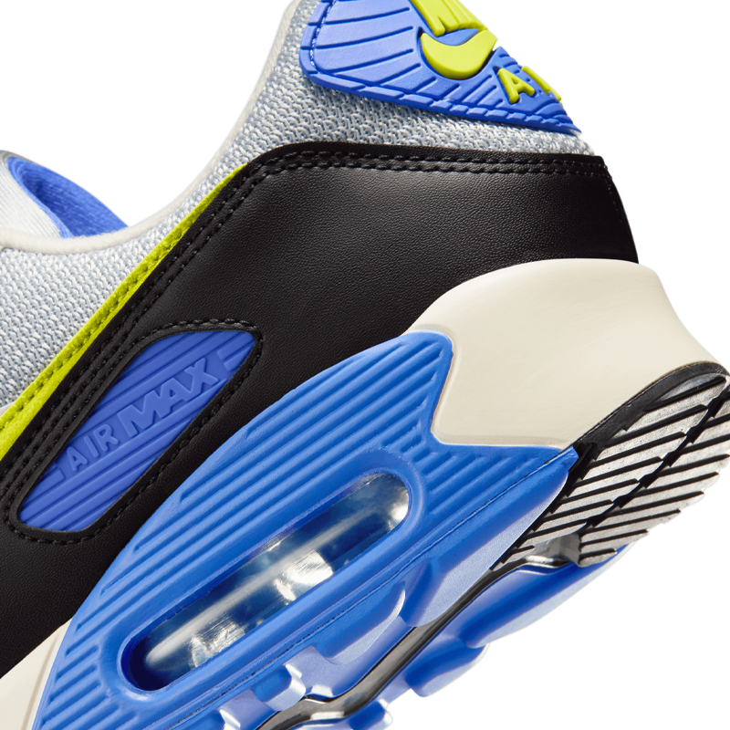 AIR MAX III