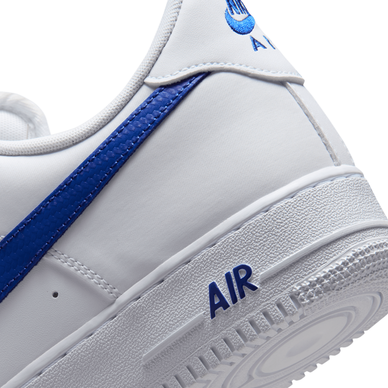 NIKE AIR FORCE 1 '07