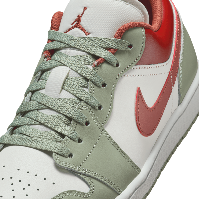 Air Jordan 1 Low