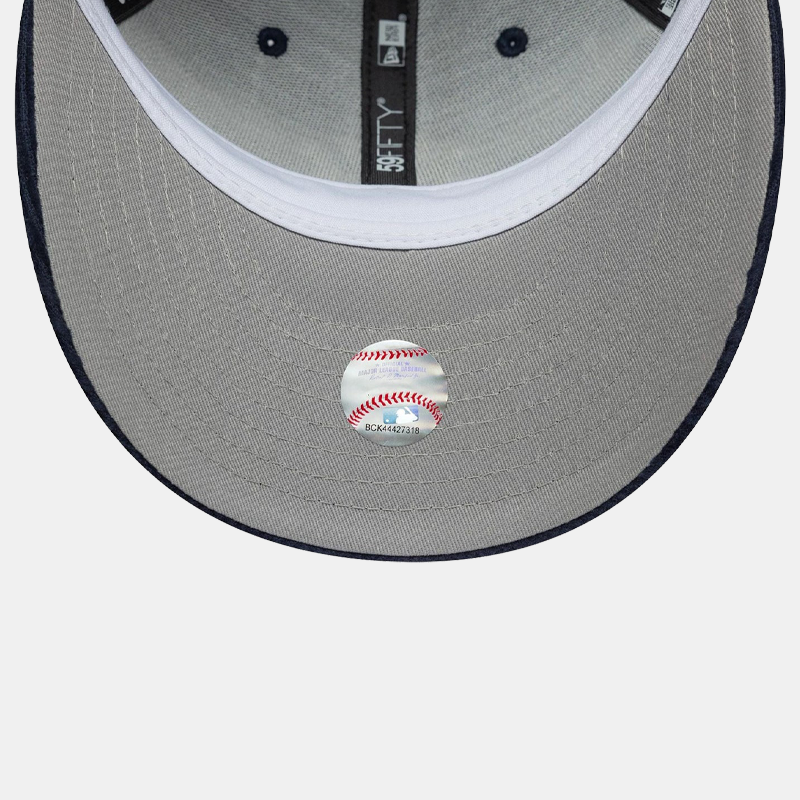 New Era NY Yankees MLB Cord Navy Dogear 59FIFTY Fitted Cap