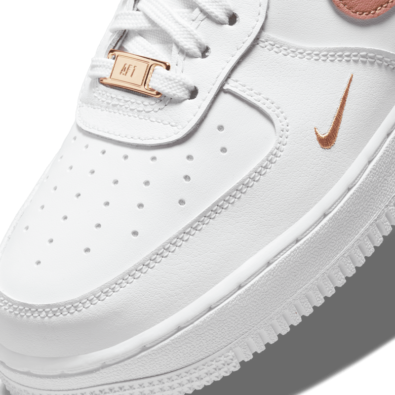 Air Force 1 '07 Ess (W)