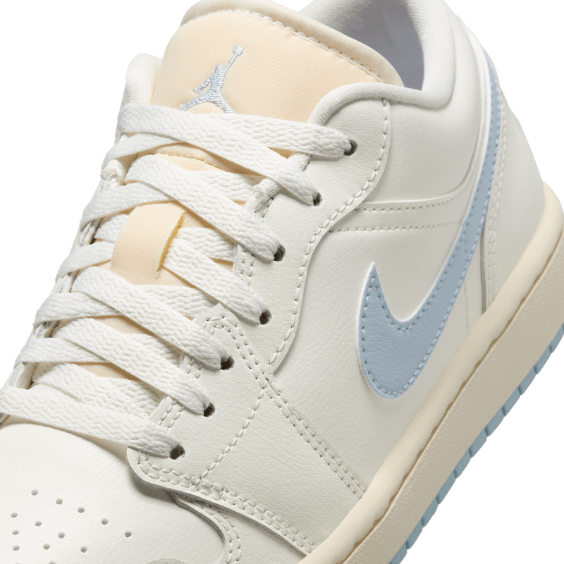 Air Jordan 1 Low (W)