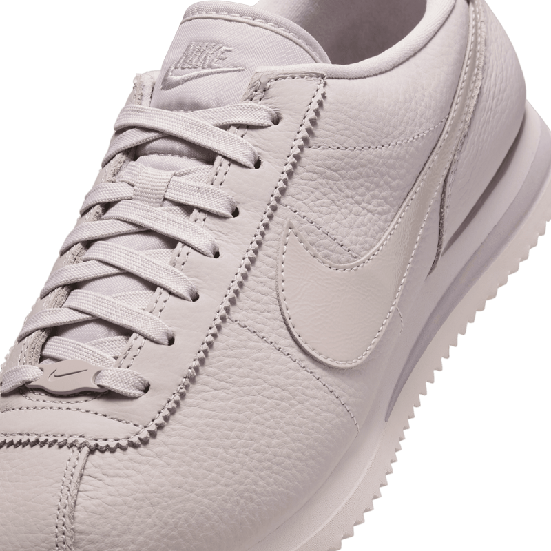 Cortez 23 Premium (W)