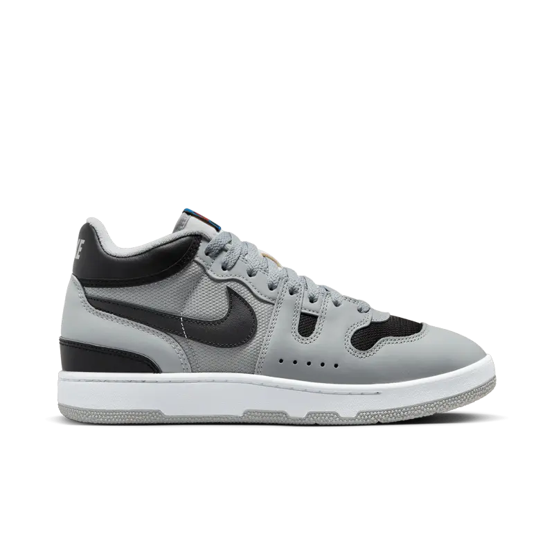 Attack QS SP Nike