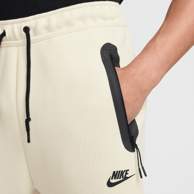 Nike Tech Fleece Pants