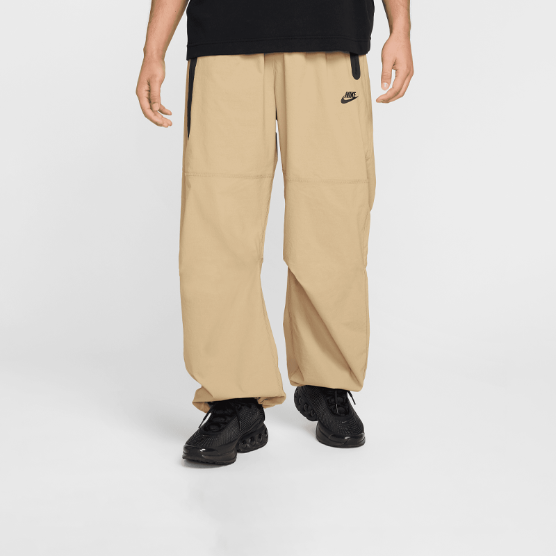 Tech Woven Pant