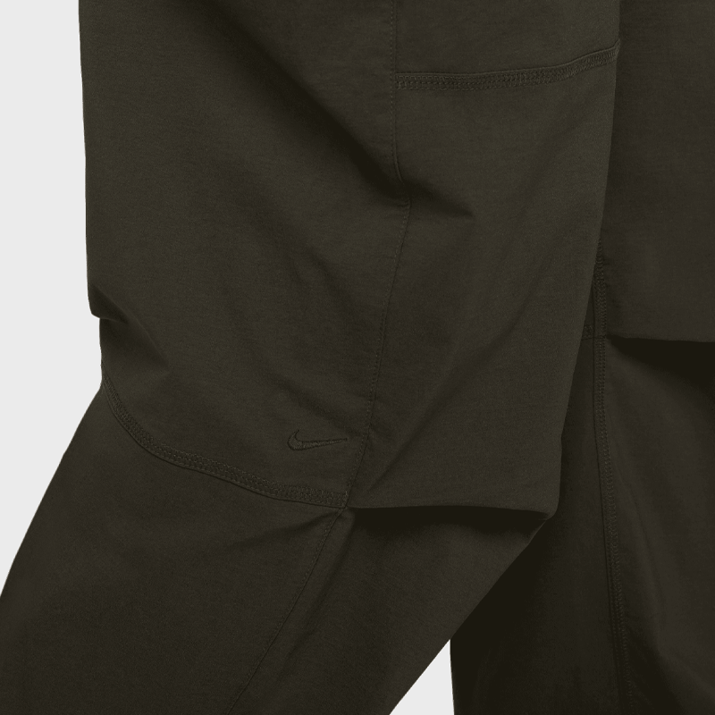 Tech Woven Pant