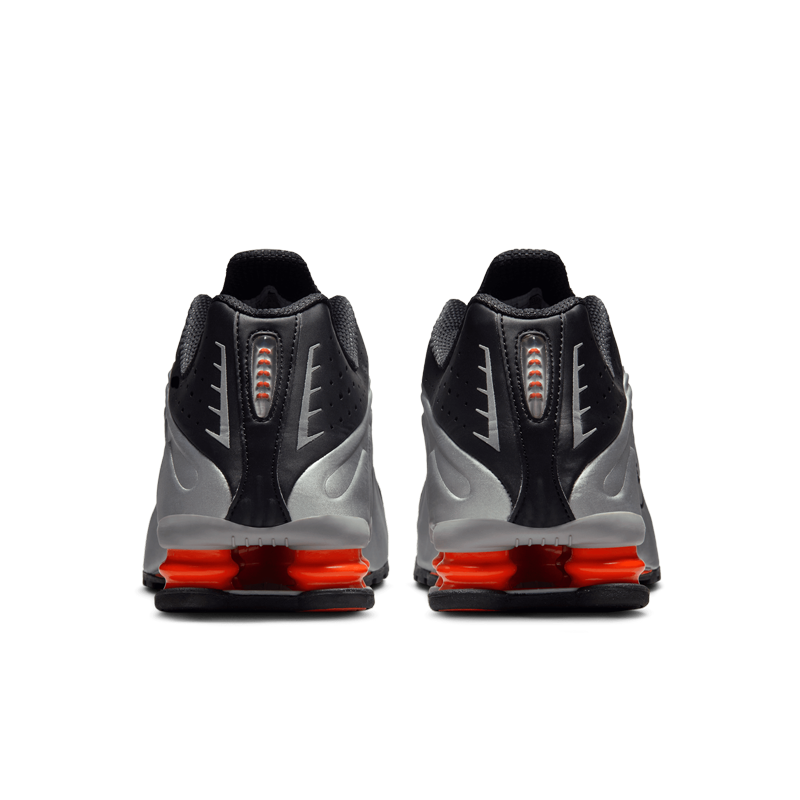 Shox R4